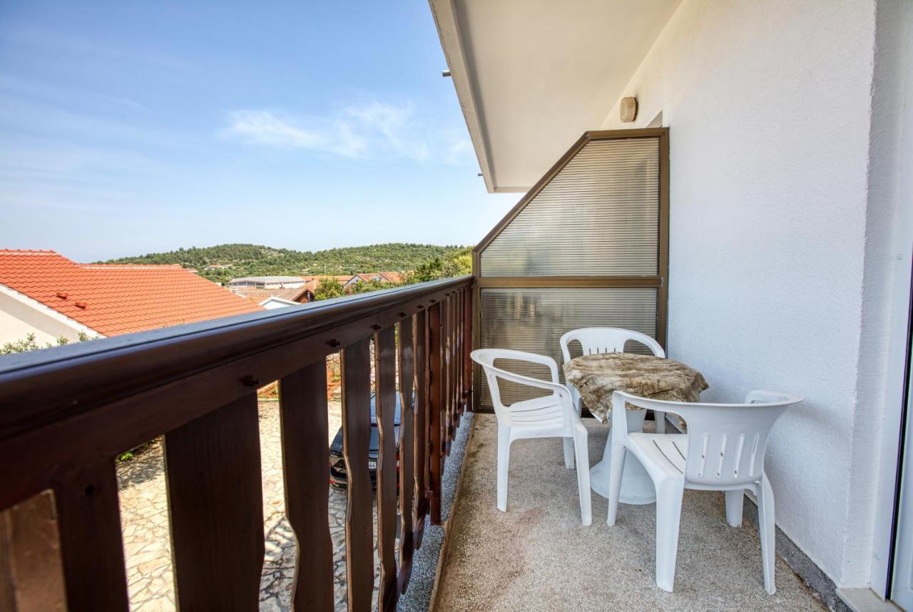 Twin Room Tisno 5128A Dış mekan fotoğraf